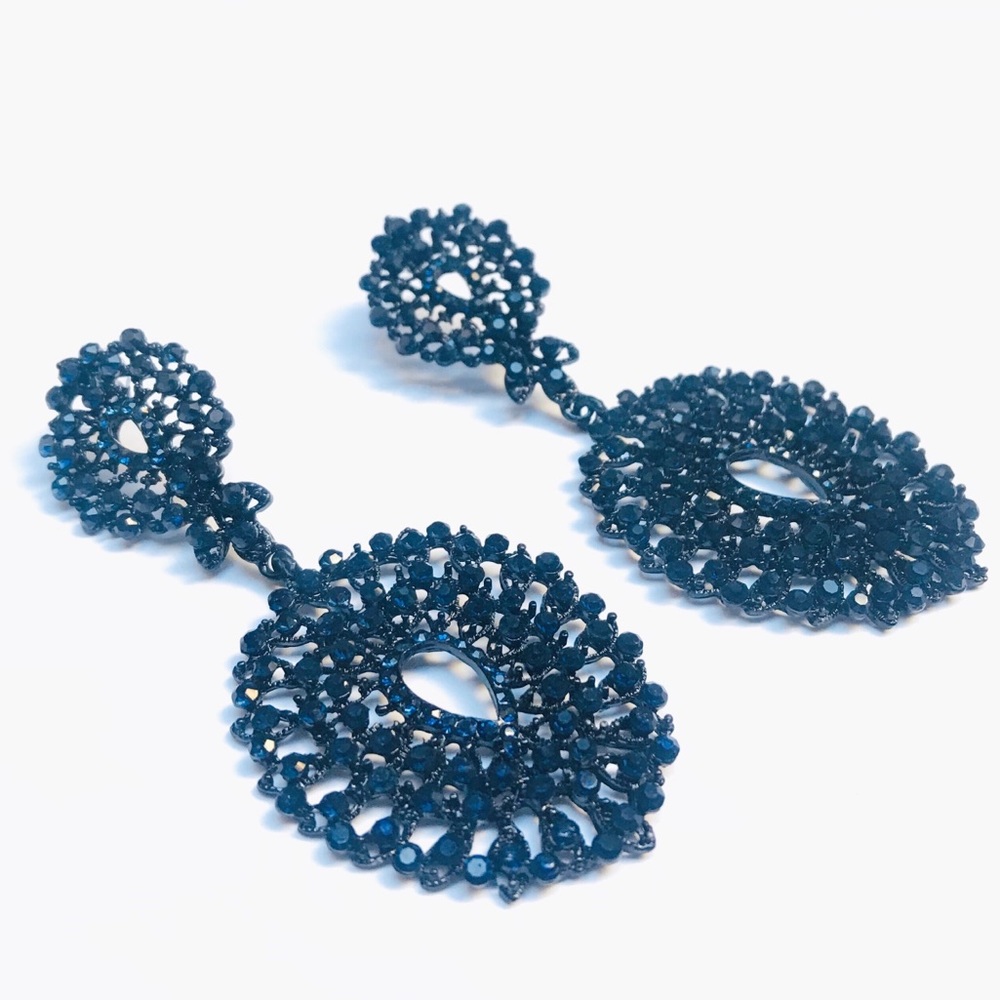 Deep navy blue dangling crystal earrings